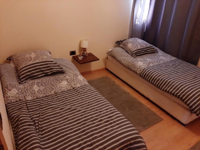 3 Bedrooms Apartment