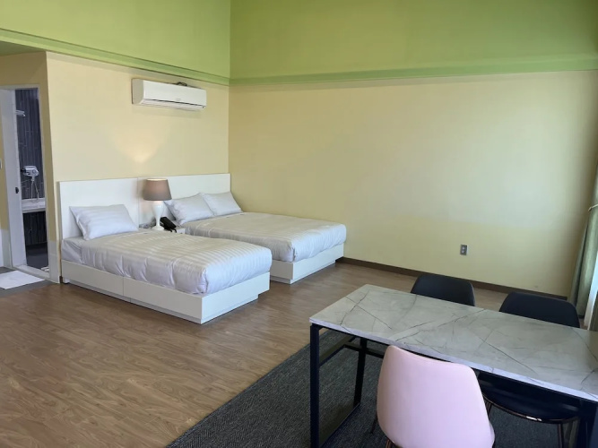 Pine Beach Hotel