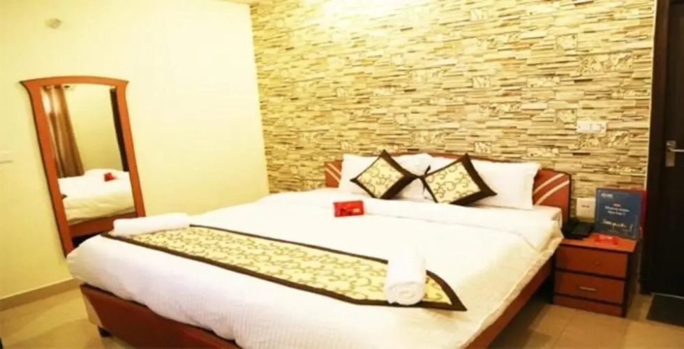 Hotel Redwood