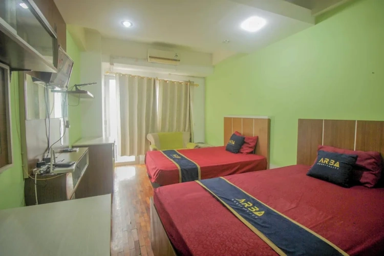 Deluxe Twin room with city view
