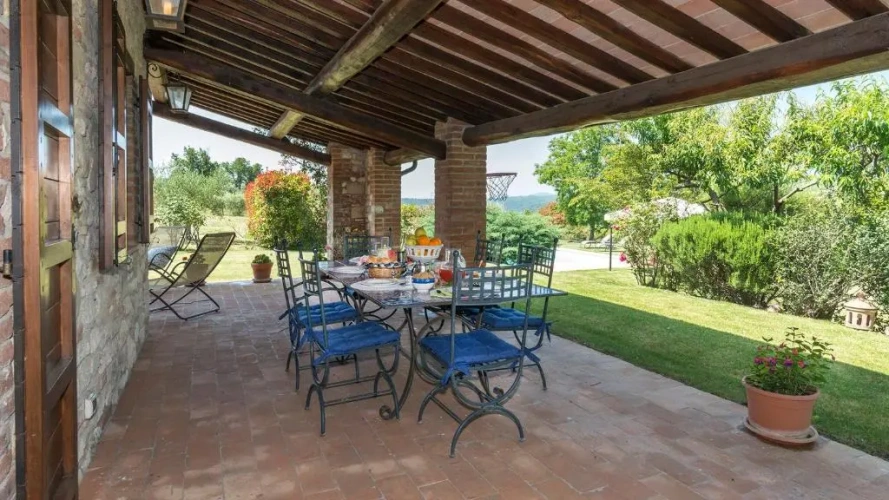 3 Bedrooms Villa