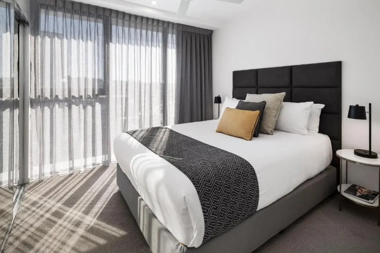 1 Bedroom Apartment with balcony