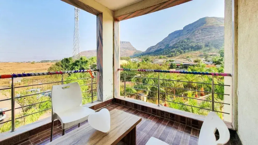 1 India Resorts