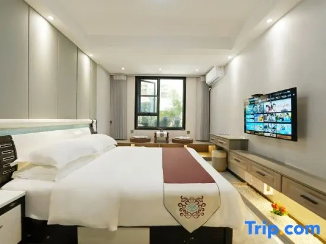 3 Bedrooms Deluxe Family Suite