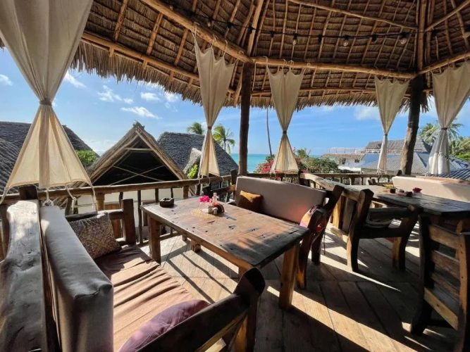 Deluxe Double room with partial sea view