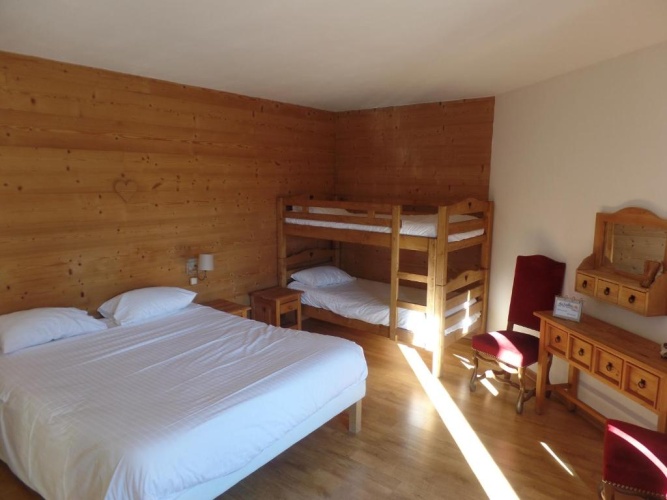 Standard Quadruple room