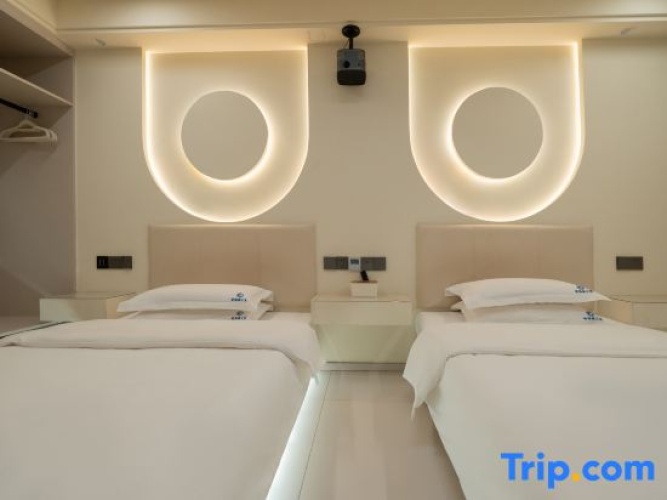 Luxury Twin room