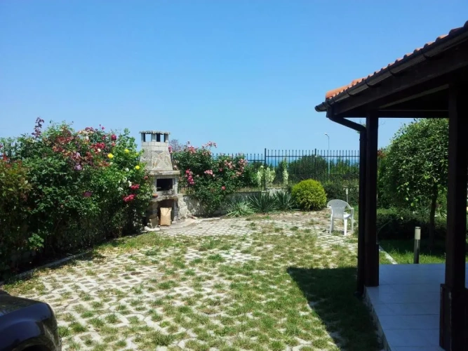 2 Bedrooms Villa with view