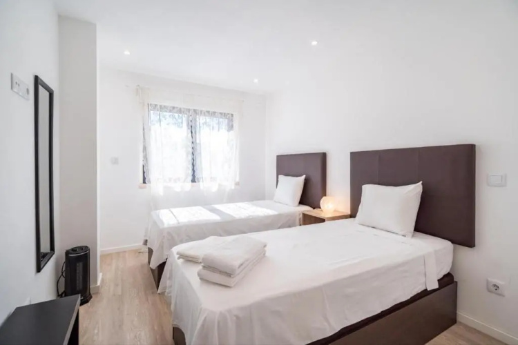 Akicity Lisboa Pearl II