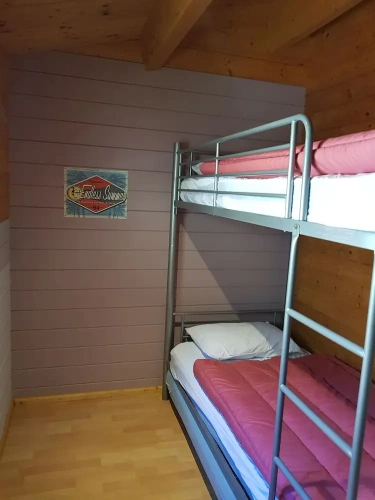 2 Bedrooms Chalet