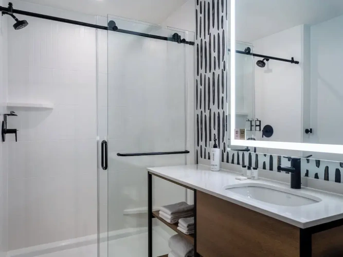 Standard Suite