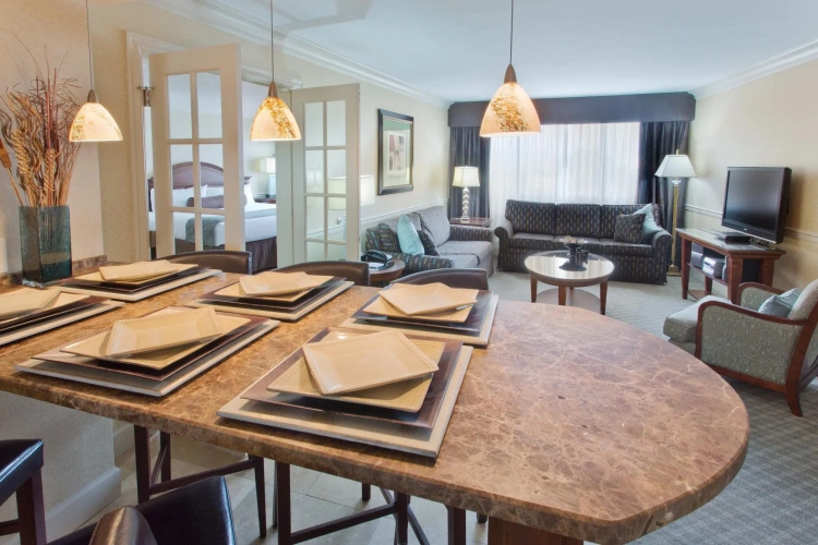 Double Suite