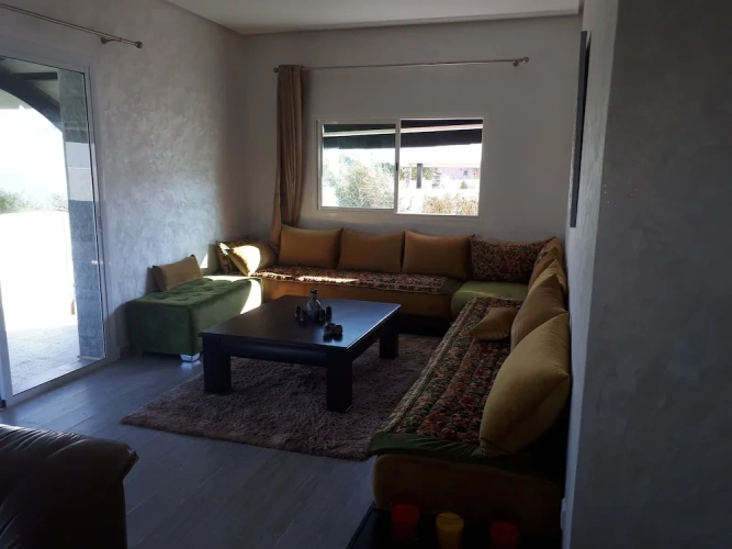 2 Bedrooms Villa