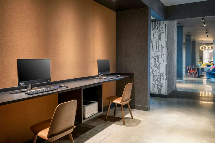 Aloft Florence
