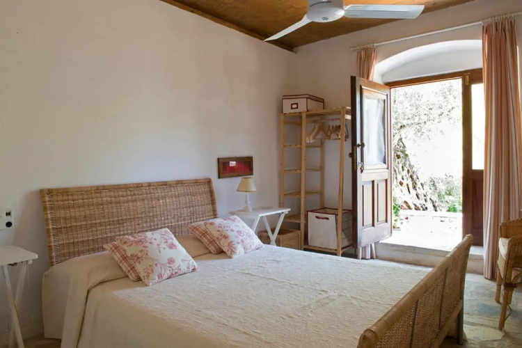 Paxos' Villa - Pool & AC