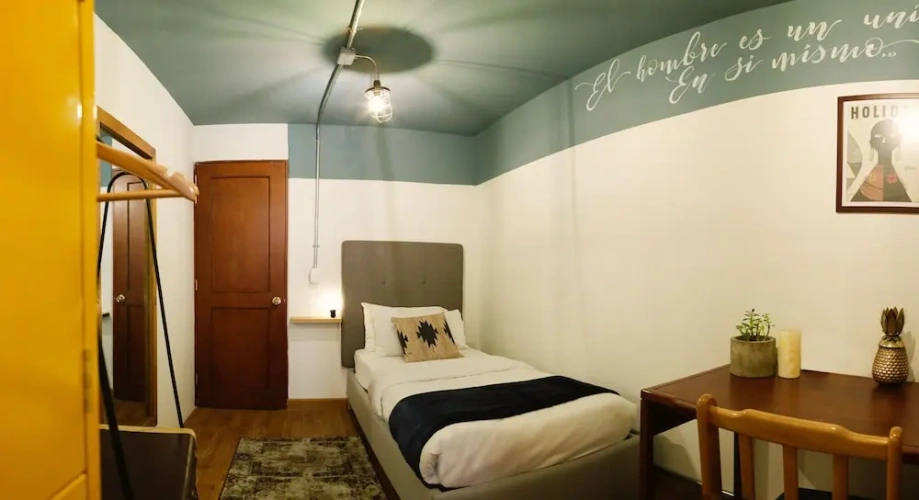 2 Bedrooms Apartment