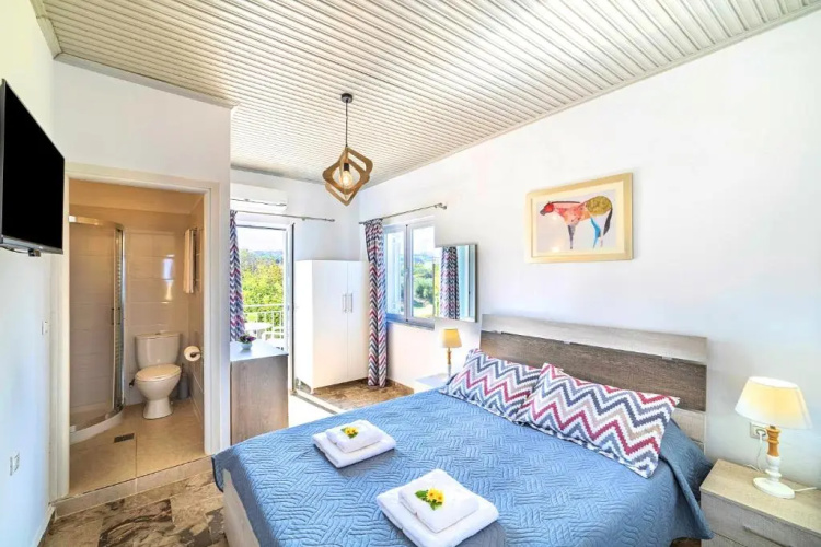 Beachfront Suite