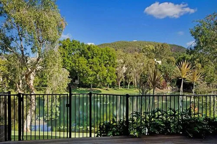 The Lakes Coolum