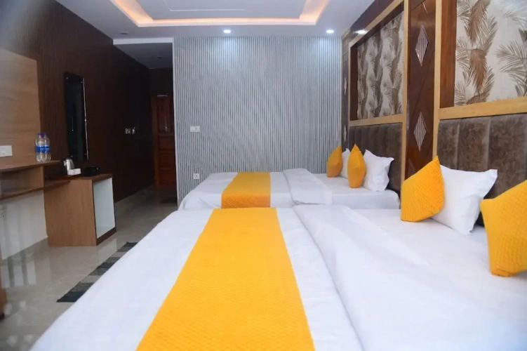 Standard Family room