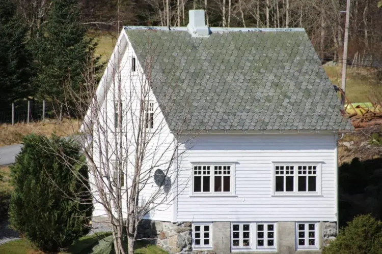4 Bedrooms Cottage with view
