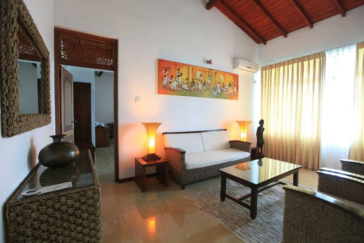 Amaara Sky Hotel
