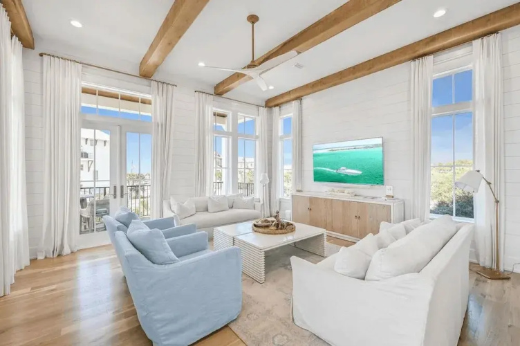 Sunset Pointe 30A by Avantstay Gulf Views, Carriage, Pool