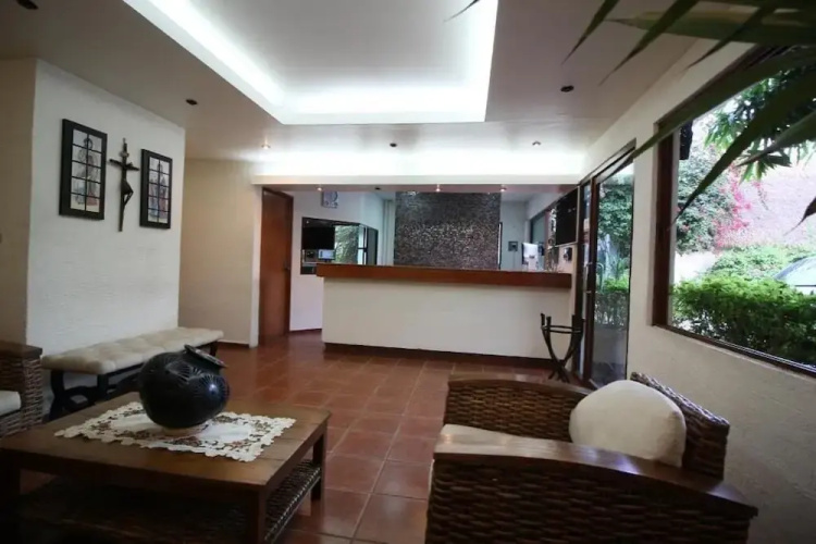 Hotel Villa Blanca Suites