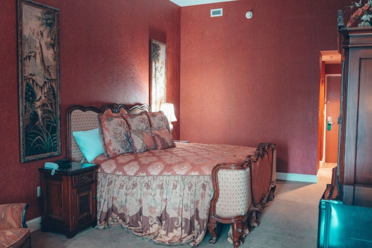 Double Suite