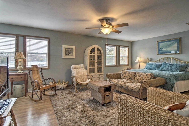 Guest rooms