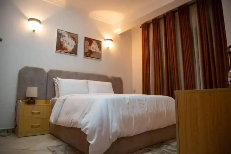 Gemluxe Homes
