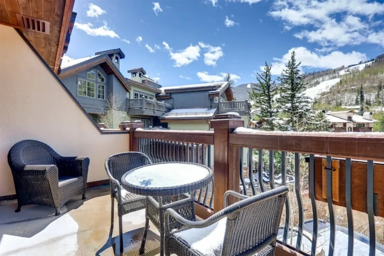 Cottage with balcony