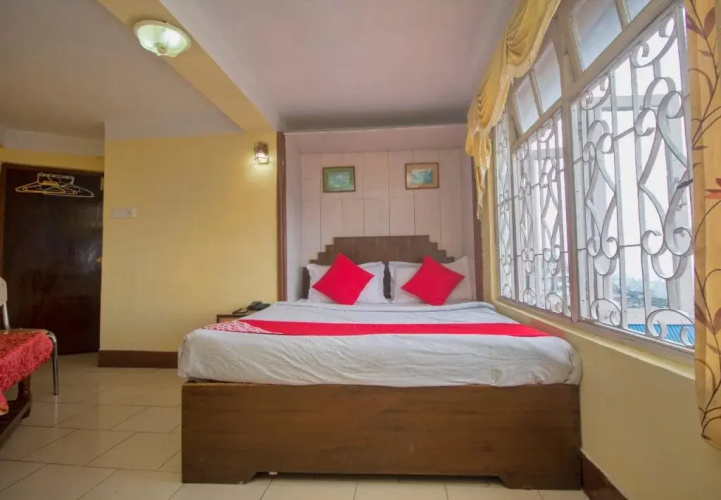 Pradhan Residency by OYO