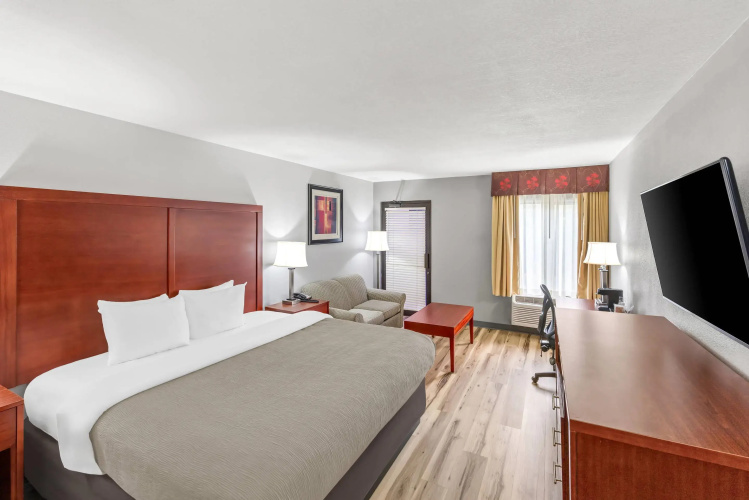 Quality Inn & Suites Richburg I-77