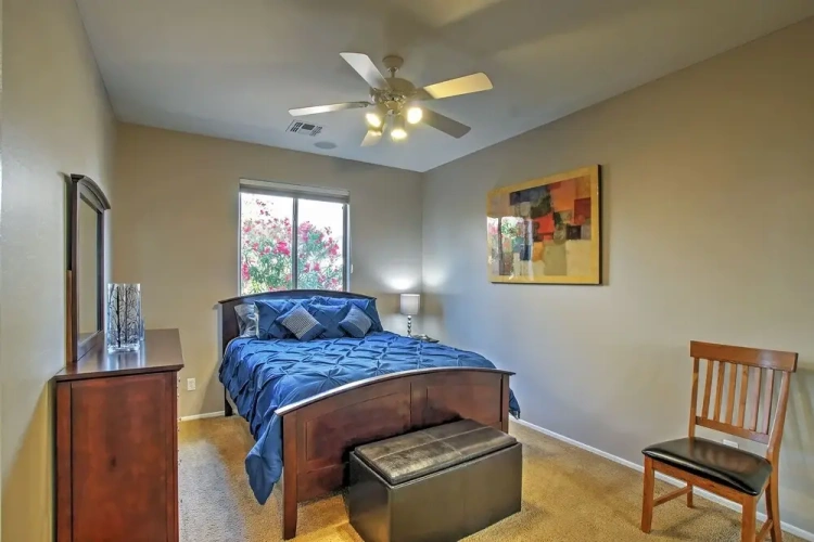 4 Bedrooms Cottage