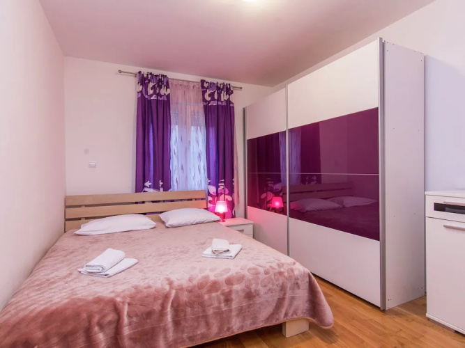Comfortable Apartment in Zadar With TV