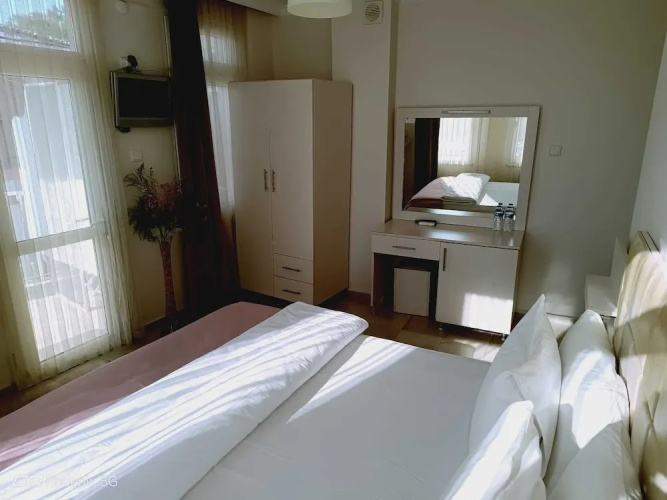 Koboroz Hotel