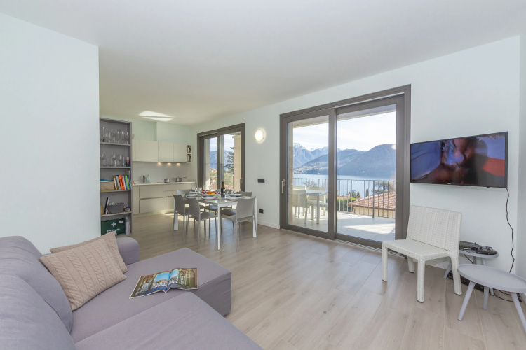 Beautiful 5 Bdrm Modern Penthouse