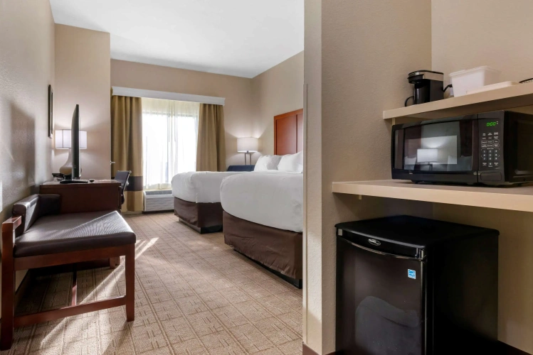 Standard Quadruple room