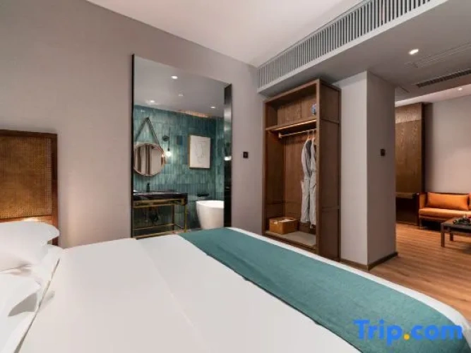 1 Bedroom Premier Suite