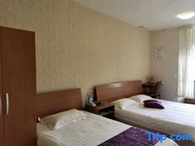 Economy room