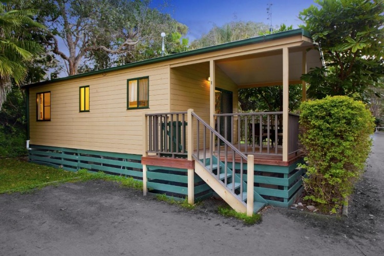 2 Bedrooms Villa