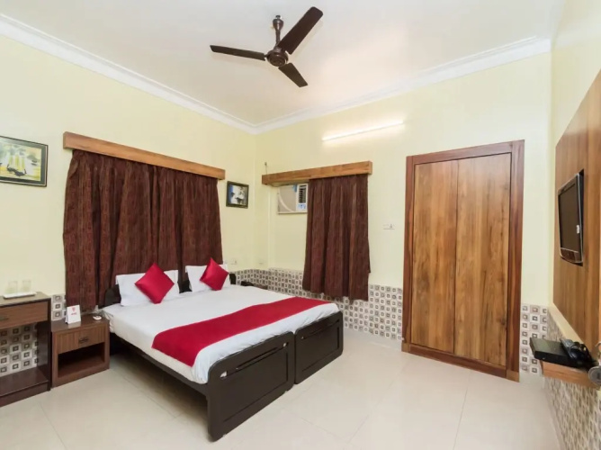 FabHotel Gallviant