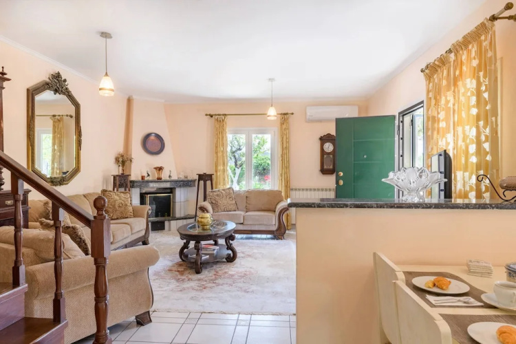Villa Armeni by Corfuescapes