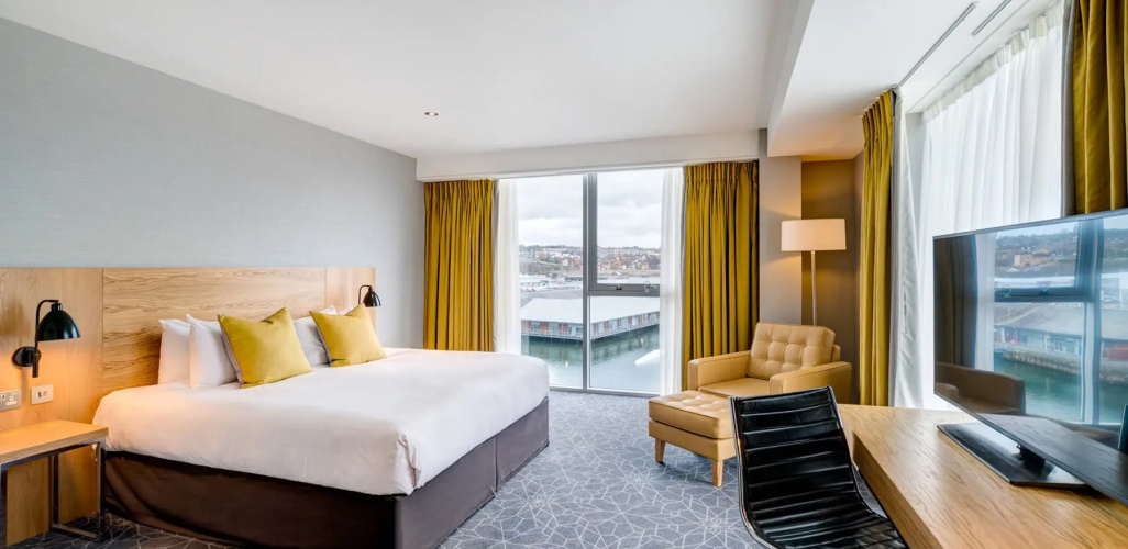 Superior room
