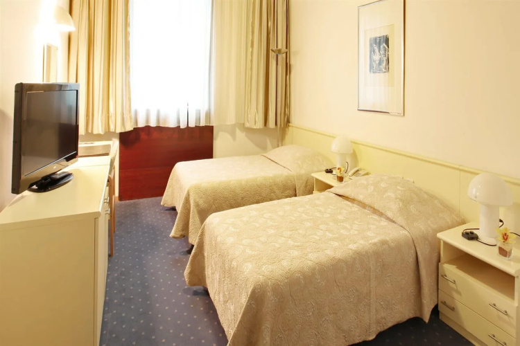 Hotel Slavija Garni