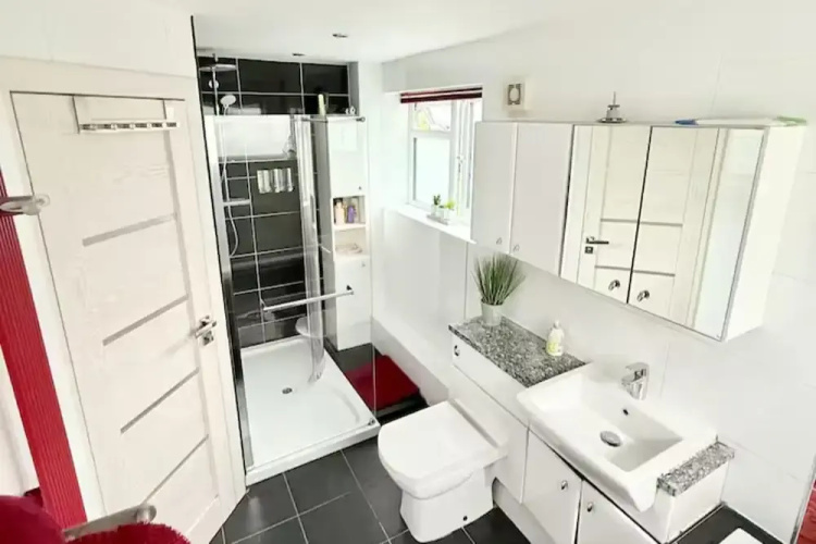 3 Bed-sleeps 6-hot Tub-pet Friendly-parking