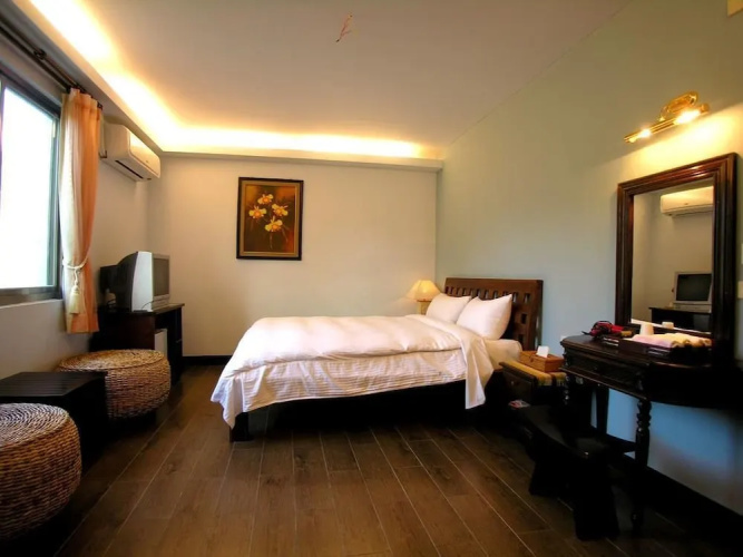 Li Ting B&B