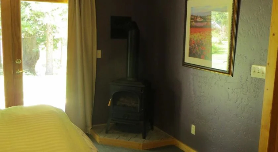 Black Bear Inn