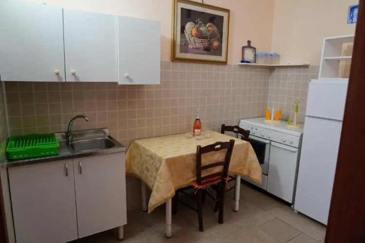 2 Bedrooms Cottage