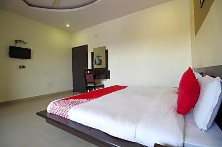 Classic Triple room